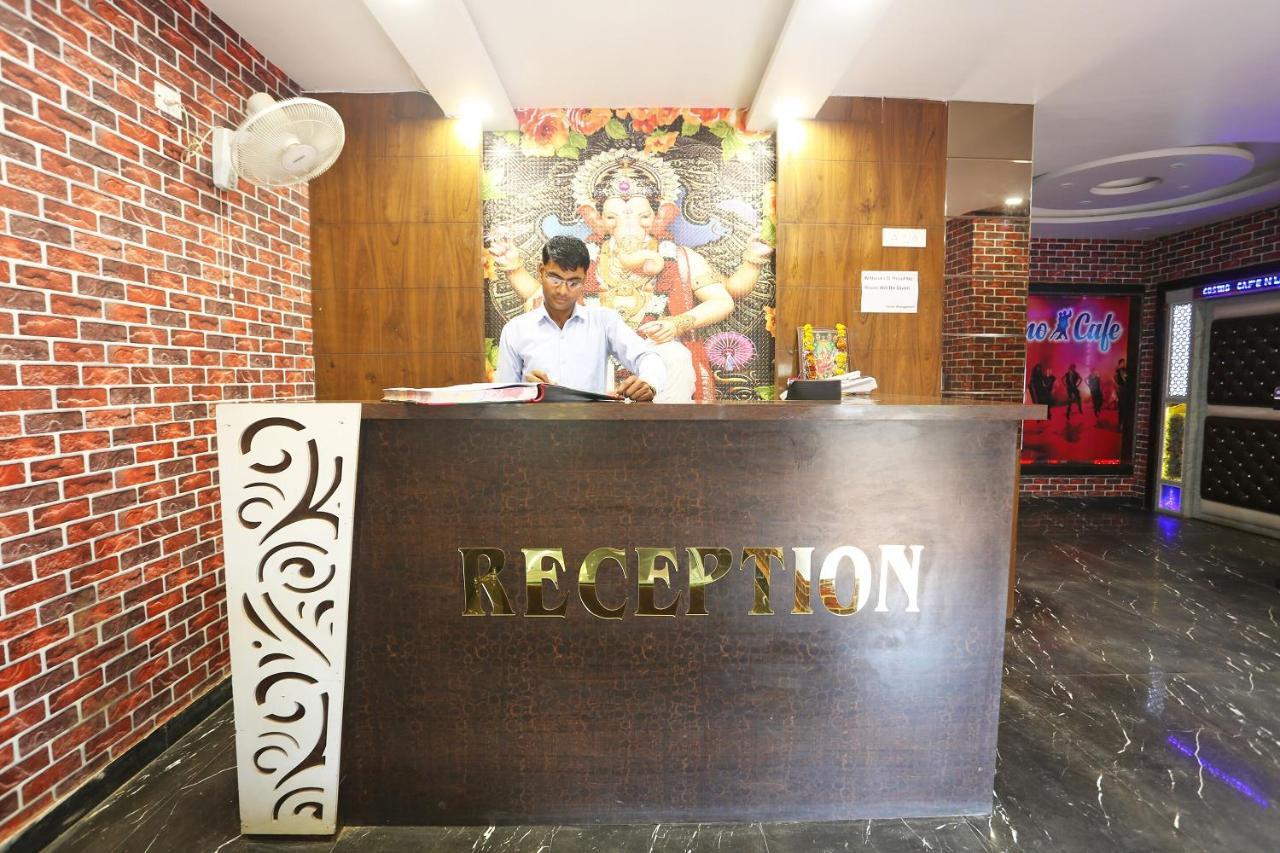 Oyo Flagship 43897 Redstone Hotel Gwalior Exterior photo